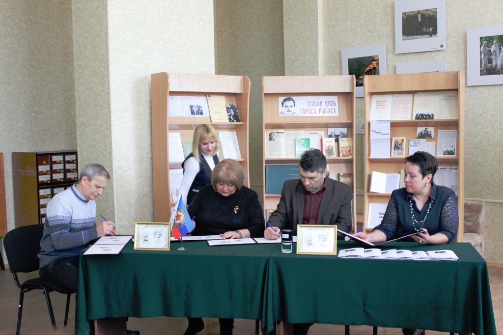 IMG_3185.JPG IMG_3185.JPG