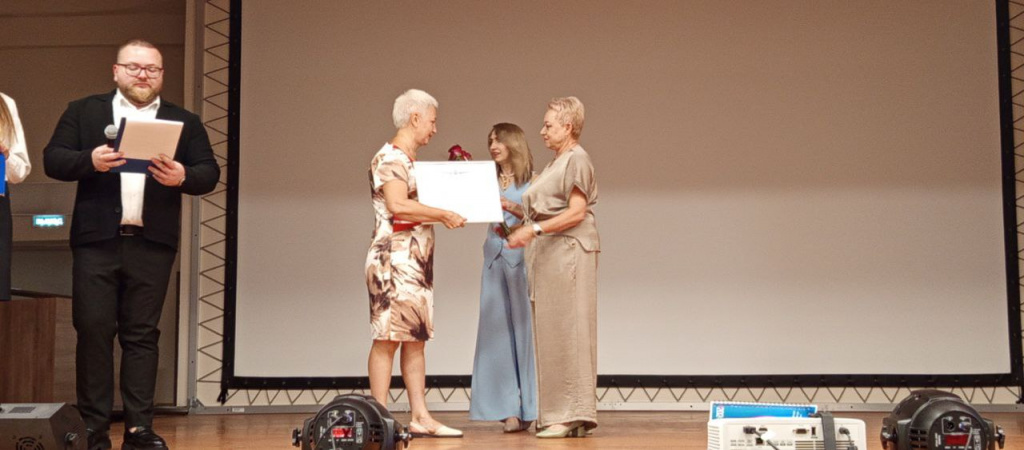 5271601357297679832 (1).jpg