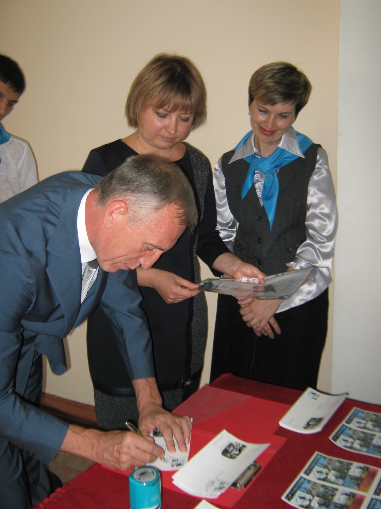 IMG_0169.JPG IMG_0169.JPG