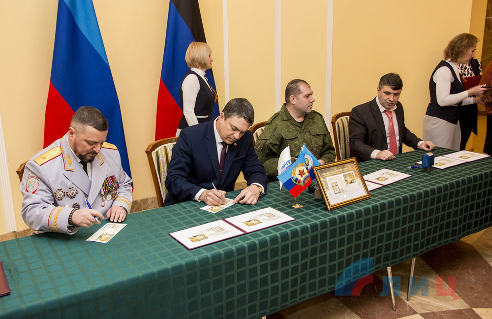 1000wm (6).jpg 1000wm (6).jpg